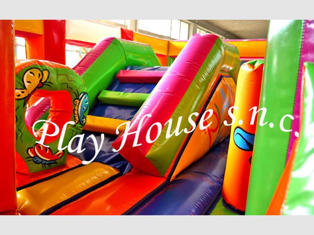 gioco-gonfiabile-multigioco (3)